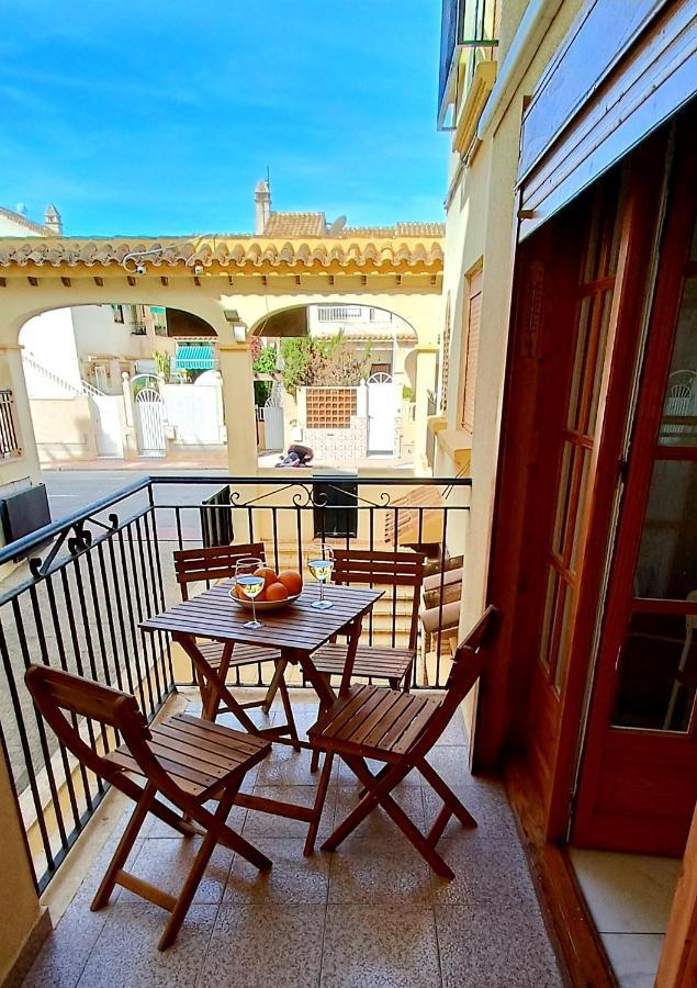 Apartament Casa Milo Playa Los Locos تورّيفيِخا المظهر الخارجي الصورة